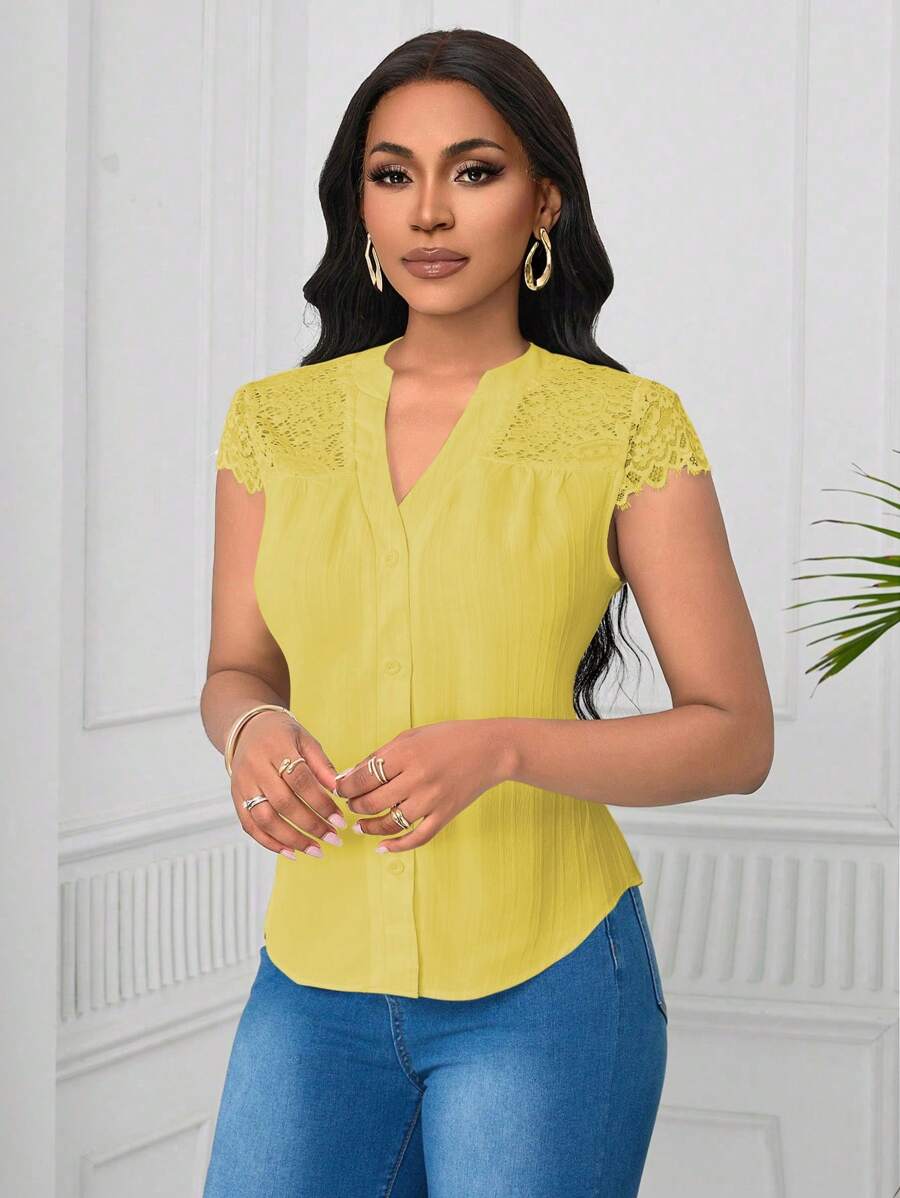 SHEIN Unity 女士优雅蕾丝波浪拼接短袖衬衫 - 黃色 - 查看 1