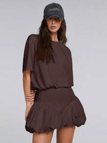 Athîral 女式纯色圆领落肩荷叶边下摆迷你连衣裙，夏季 - 棕色 - 查看 2