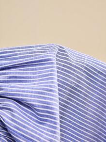 Muvela 2025秋冬新款女士条纹荷叶边休闲无袖中长连衣裙，设计风格涵盖休闲、学术、Y2K、乡村音乐节、复古、街头风、办公、约会、派对、外出、机场、返校等各种场合。 - 彩色 - 查看 8