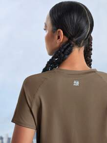 In My Nature 女士户外T恤/上衣，纯色短袖，简约时尚休闲，日常穿着