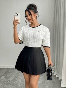 Celure Simple & Fashionable Embroidered Plus Size Knit Sweater