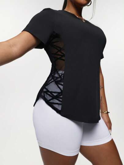 Rhythm Era Camiseta deportiva de manga corta y cuello redondo con malla geométrica y empalme para mujer de talla grande, parte superior para gimnasio