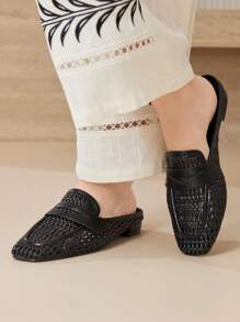 MOTF SQUARE TOE SLIP-ON MULE FALTS - Black - View 8