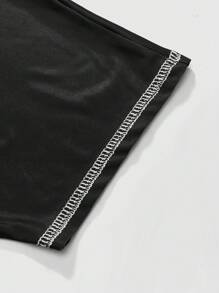 Manfinity Roghcode 2pcs/Set Men's Black Summer Oversized Streetwear City Break Casual Outfit,Round Neck T-Shirt & Drawstring Shorts,Luxurious Suede-Like Fabric Slogan - Black - View 3