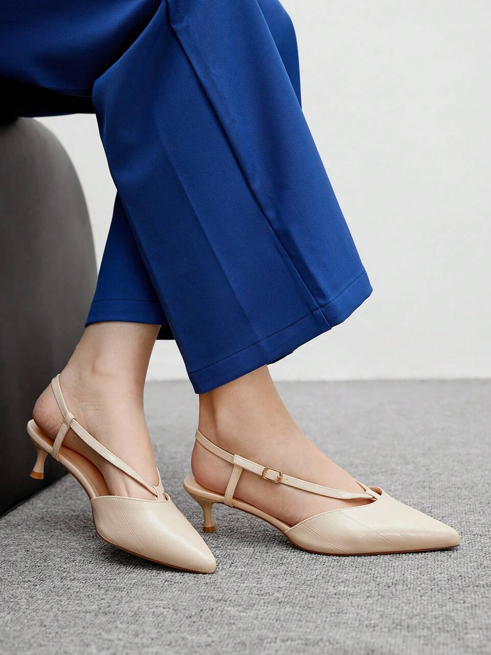 CUCCOO BIZCHIC Women's Fashion Versatile Low Heel Pumps For Daily Commute