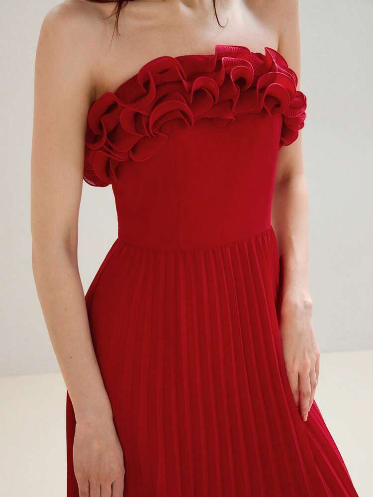 SOLID LAYERED RUFFLE TRIM PLEATED HEM TUBE DRESS