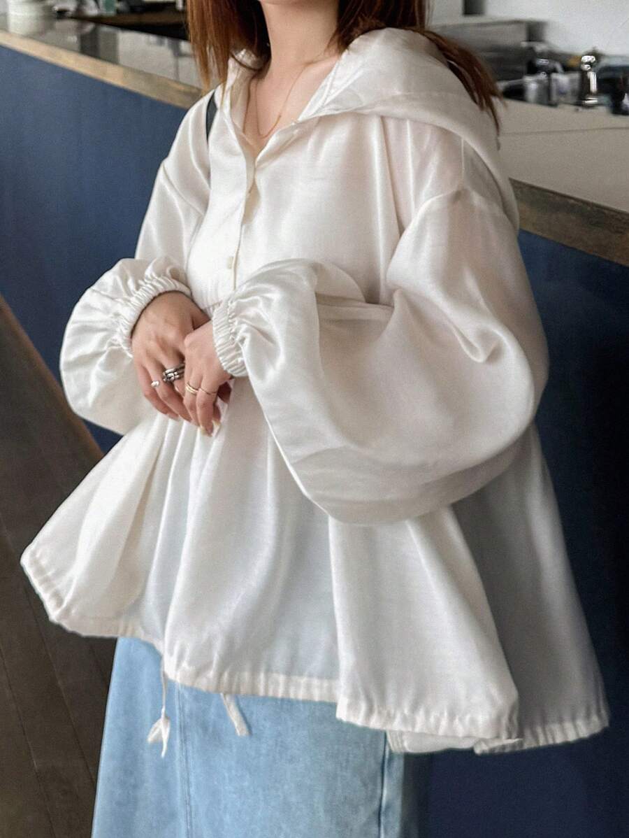FRIFUL 女士连帽薄款褶裥下摆抽绳宽松休闲百搭常规外套,适合外出、机场旅行、度假等场合。 - 米色 - 查看 1