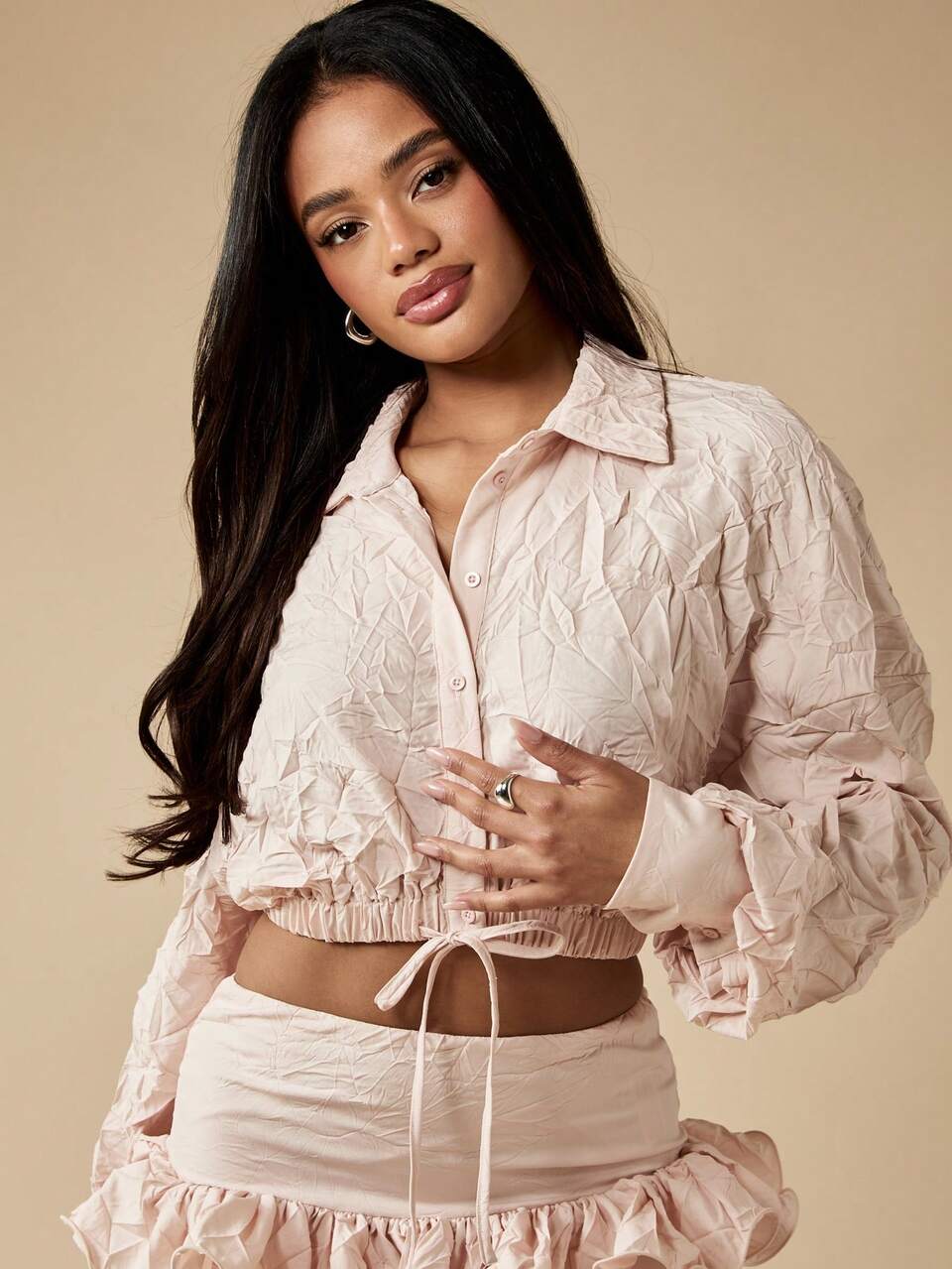 MISSGUIDED Crinkle Fabric Crop Shirt Button Down Ruffle Trim Fall Winter Dressy Statement Blouse Long Sleeve Fashion Top
