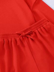 SHEIN LMoss Kids 2pcs Young Girl Knitted Solid Color Round Neck Loose T-Shirt And Fitted Shorts Set - Red - View 3