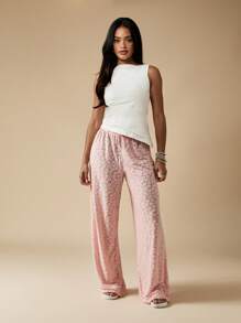 MISSGUIDED Top de yoga sans manches ajusté et essentiel pour l'été, avec un côté plissé asymétrique.