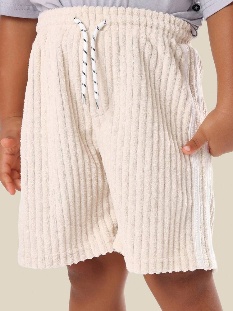 Ensemble deux pièces t-shirt imprimé Californie et short en velours côtelé