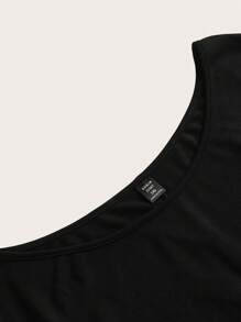 SHEIN BASICS Casual Solid Color Batwing Loose Fit Plus Size T-Shirt