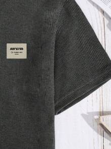 RueChic Ensemble t-shirt à manches courtes et short 100% coton pour hommes, avec détail de piqué et carreaux classiques