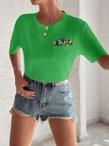 100%Cotton T-Shirt With Flower Embroidery, Round Collar, Pocket Details