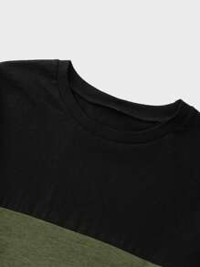 SHEIN Cottnline 男士撞色圆领短袖休闲T恤和抽绳腰短裤套装 - 彩色 - 查看 3