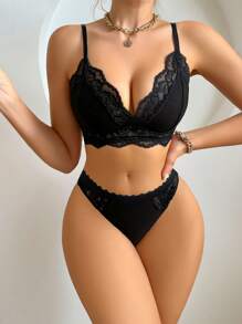 Women's Lace Splicing Bralette And Triangle Panties Set Lingerie Set - Black - View 3