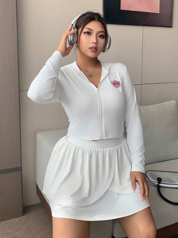 Dazy Plus 2pcs/Set Numeric Embroidered Zip-Up Crop Top And Matching Mini Skirt