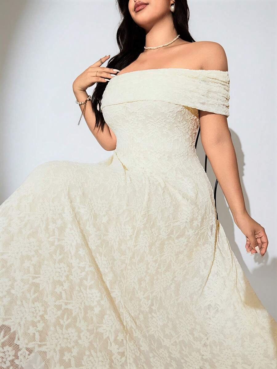 Modelyn 大码女式碎花蕾丝褶饰露肩优雅连衣裙