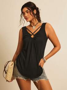 Freevana 大碼前交叉弧形下擺背心上衣 - 黑色 - 查看 6