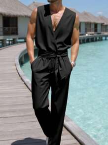 Manfinity RSRT 男士黑色无袖 V 领连体裤，腰带设计，适合休闲度假穿着 男士黑色连体裤