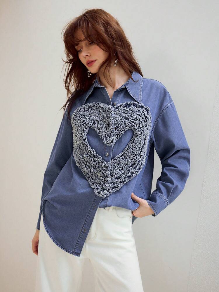 RAW EDGE HEART PATTERN DROP SHOULDER OVERSIZE DENIM SHIRT