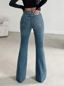 EURMUSE 99%Cotton Women's Flared Jeans With Pockets For Daily Commute And Versatile - Light Wash - View 2