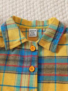 SHEIN Genkimix Kids 3 件套女孩休闲装，包括格子长袖衬衫 + 吊带短背心 + 喇叭牛仔裤 - 黃色 - 查看 7