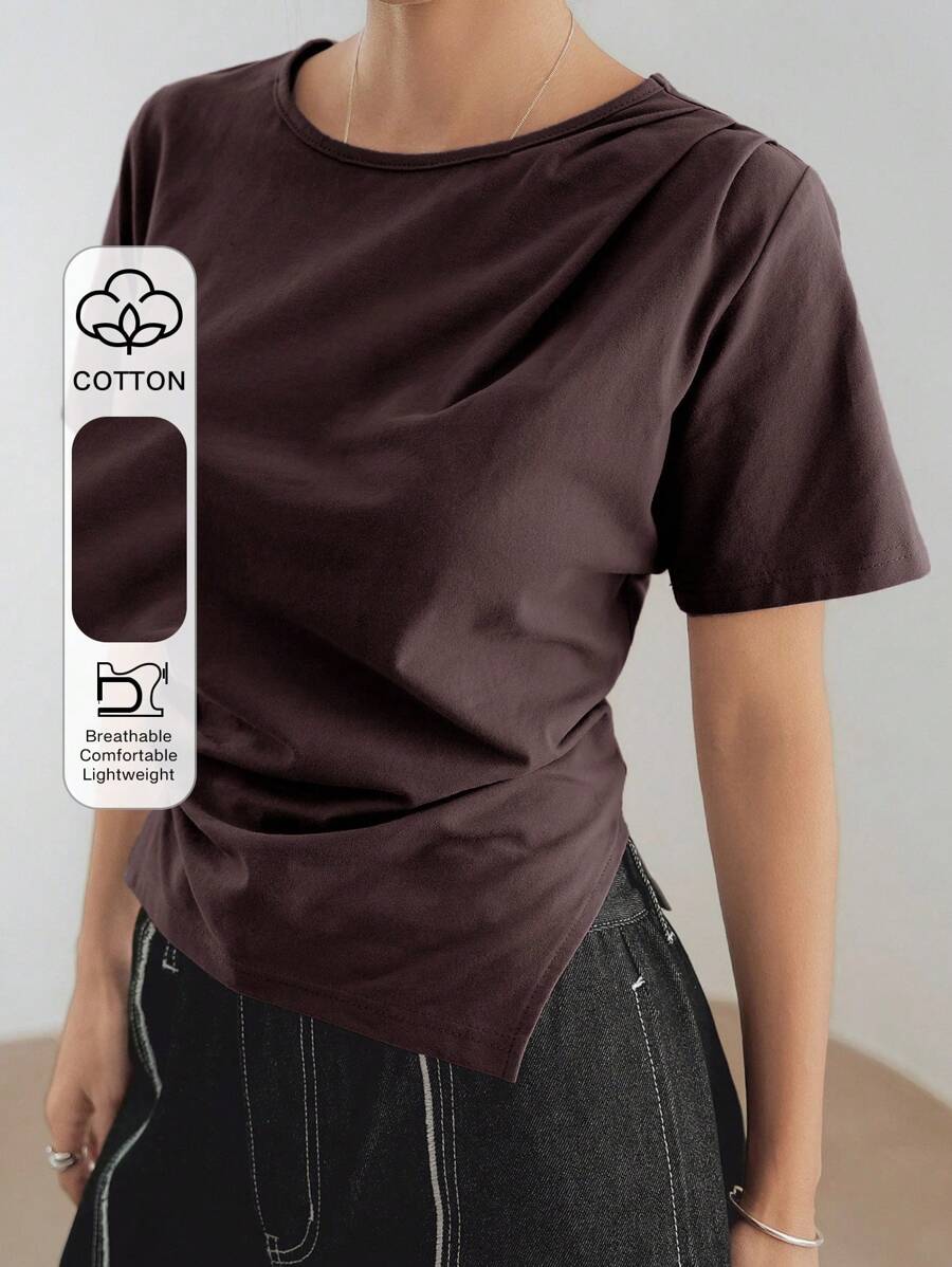 Dazy-Less Áo thun nữ tay ngắn đơn giản màu trơn thường ngày công sở không đối xứng xếp ly xẻ tà bên hông thời trang học sinh - Màu nâu Sô-cô-la - Xem 1