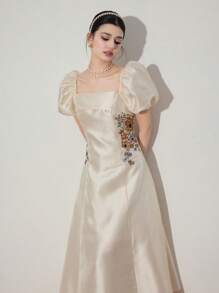 Feyla Đầm dài vừa phải thanh lịch cổ vuông thêu hoa tay bồng ngắn cho nữ - Màu be - Xem 6