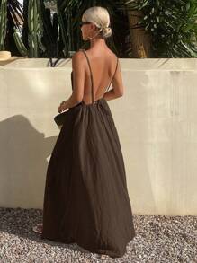 DAZY Vestido casual de longitud media sin espalda con lazo y sin mangas de color liso para mujer de vacaciones