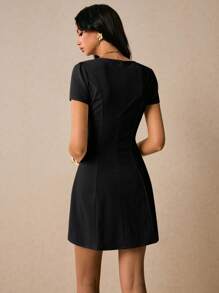 Poéselle 女士优雅纯色前扣迷你连衣裙，夏季 - 黑色 - 查看 5