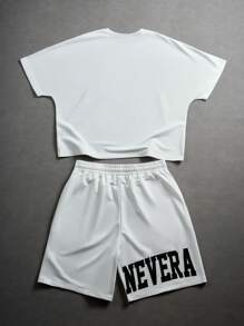 Manfinity EMRG Sommer Herren Jungs Sport Streetwear Set bestehend aus T-Shirt mit besticktem Buchstabenmotiv und Shorts