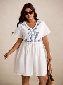 Elaquor 大码休闲刺绣V领娃娃裙夏季度假连衣裙 - 白色 - 查看 5
