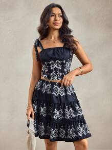 SHEIN LUNE 2pcs Women's American Western Rural Bohemian Print Set,Summer Boho Vacation Holiday Black And White Outfits 2 Pieces Sets Navy Blue Skirt Dress - Black and White - View 1