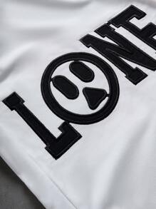 Manfinity EMRG Sommer Herren Jungs Sport Streetwear Set bestehend aus T-Shirt mit besticktem Buchstabenmotiv und Shorts