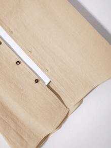 Manfinity RSRT 2件套男士夏季休闲纯色衬衫和短裤男两件套夏季男士度假短裤套装男士沙滩装套装男士两件套休闲短裤套装 - 杏色 - 查看 3