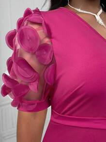 SHEIN Lady Váy midi tay ngắn cỡ lớn màu đỏ hồng cổ bẻ kết hợp thắt lưng đuôi cá cho tiệc cocktail đi làm văn phòng thanh lịch mùa xuân và mùa hè - Màu Hồng Tươi - Xem 6