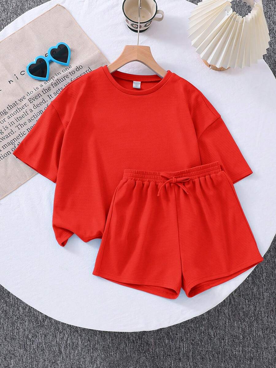 SHEIN LMoss Kids 2pcs Young Girl Knitted Solid Color Round Neck Loose T-Shirt And Fitted Shorts Set - Red - View 1