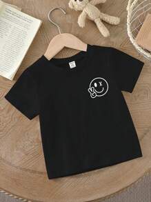 SHEIN Baby Boy Basic Casual Black T-Shirt With Smile Face Print, Short Sleeve
