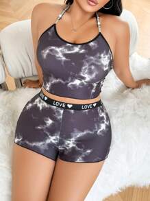 SHEIN 2pcs Plus Size Tie-Dye Print Halter Wireless Bra And Shorts Lingerie Set