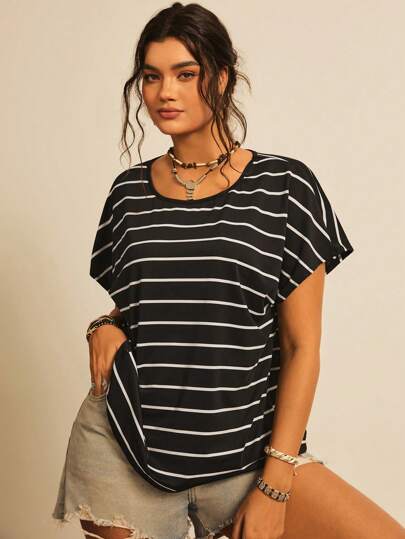 Freevana 大码波西米亚风彩虹条纹短袖圆领 T 恤，度假休闲，适合夏季