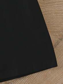 SHEIN Baby Boy Basic Casual Black T-Shirt With Smile Face Print, Short Sleeve