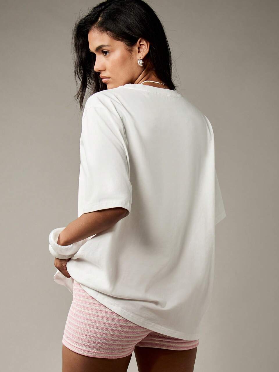 MISSGUIDED Summer Graphic Oversized T-Shirt Retro Font Design Beach Party Festival Top