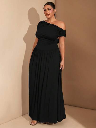 SHEIN Tall CURVE Plus Size Women's Elegant Super Versatile Stretch Fabric Black Or Daily Wear, Party, Off-Shoulder, Big Women, A-Level Maxi Dress,Wedding Guest