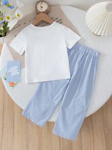 SHEIN Conjunto de 2 piezas de camiseta con estampado de oso de dibujos animados adorable y pantalones a cuadros para niña - Conjunto de ropa casual de verano