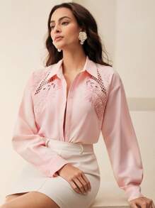 Anewsta Chemise ample à manches dolman de couleur unie avec un design ajouré à broderie florale 3D