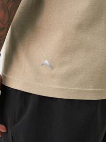 Zenith 无缝 T 恤 - 卡其色 - 查看 4