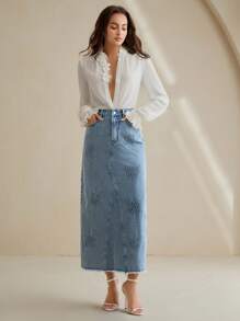 Anewsta Fashionable Women's Embroidered Denim Mini Skirt - Blue - View 3