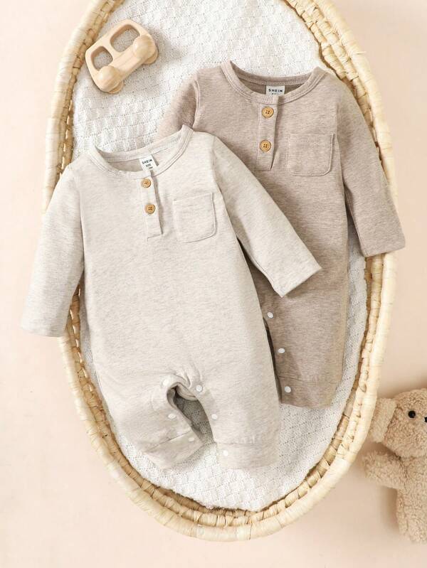 SHEIN 2pcs Newborn Infant Unisex Long Sleeve Romper And Solid Color Shorts Set, Soft & Comfortable Clothing, Great For Gifts, Essential Items For Babies, Suitable For All Seasons, Outdoor Use Neutral Baby Clothes Unisex Newborn Baby Layette Set Cotton Baby Clothes Newborn Neutral Outfit Fall Winter