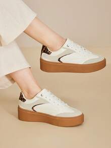 MOTF PREMIUM 女士舒适厚底休闲鞋 - 彩色 - 查看 5